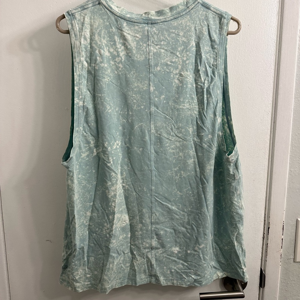 Lululemon All Yours tank